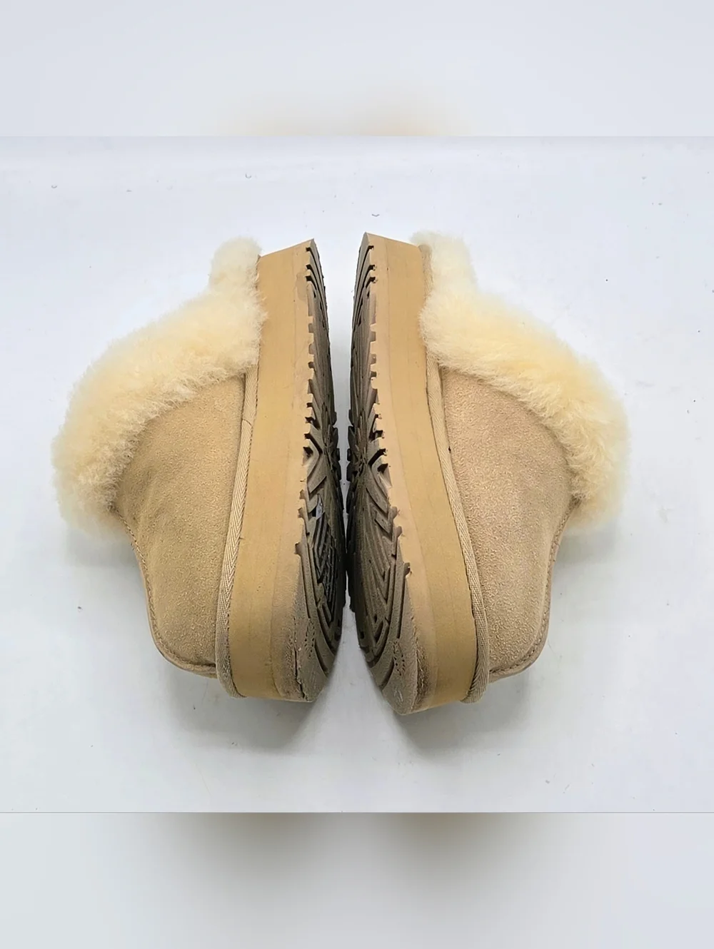 UGG Disquette Platform Suede Fur Slides Sand Size 6 - Picture 9 of 15